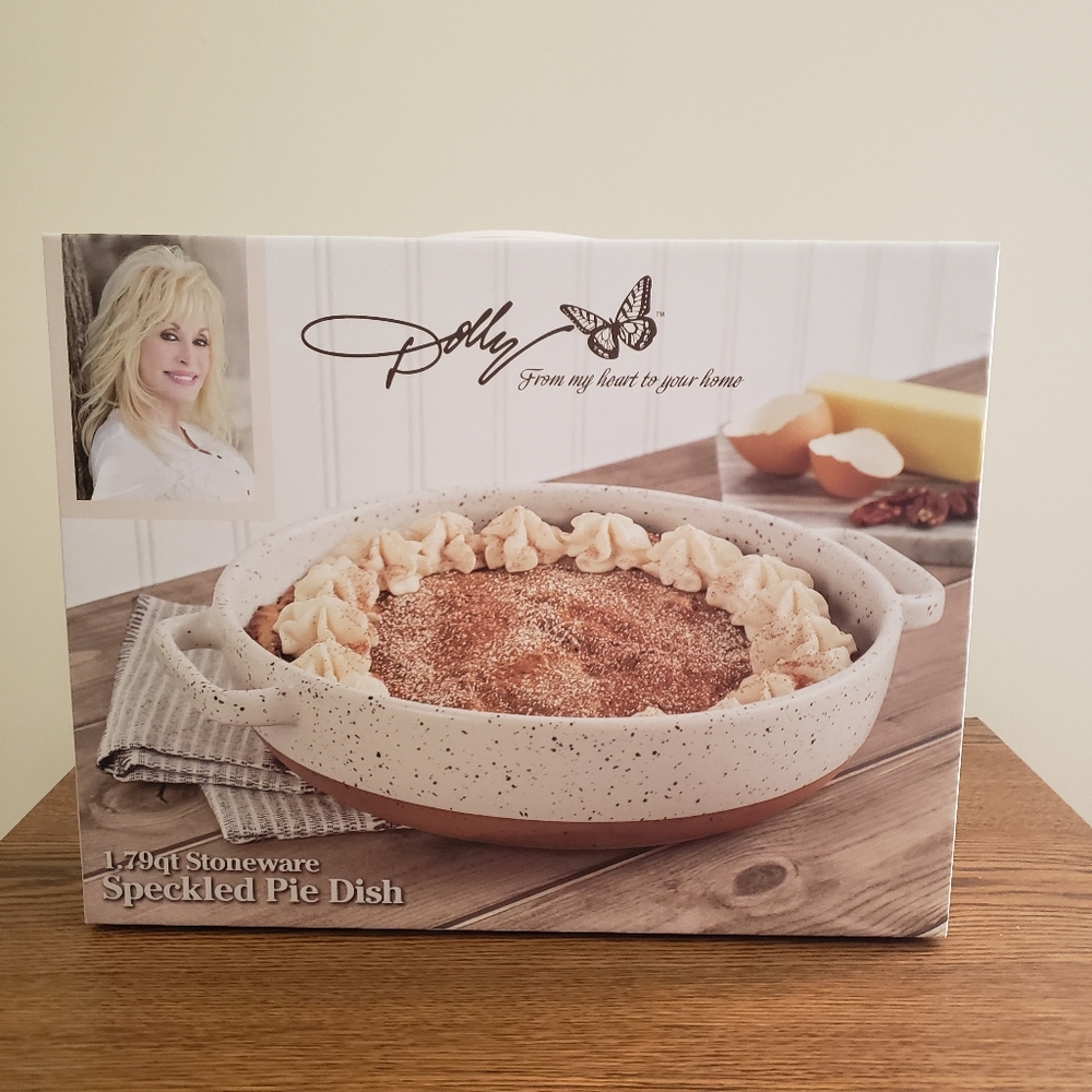 Dolly Parton 1.79qt Stoneware Speckled Pie Dish